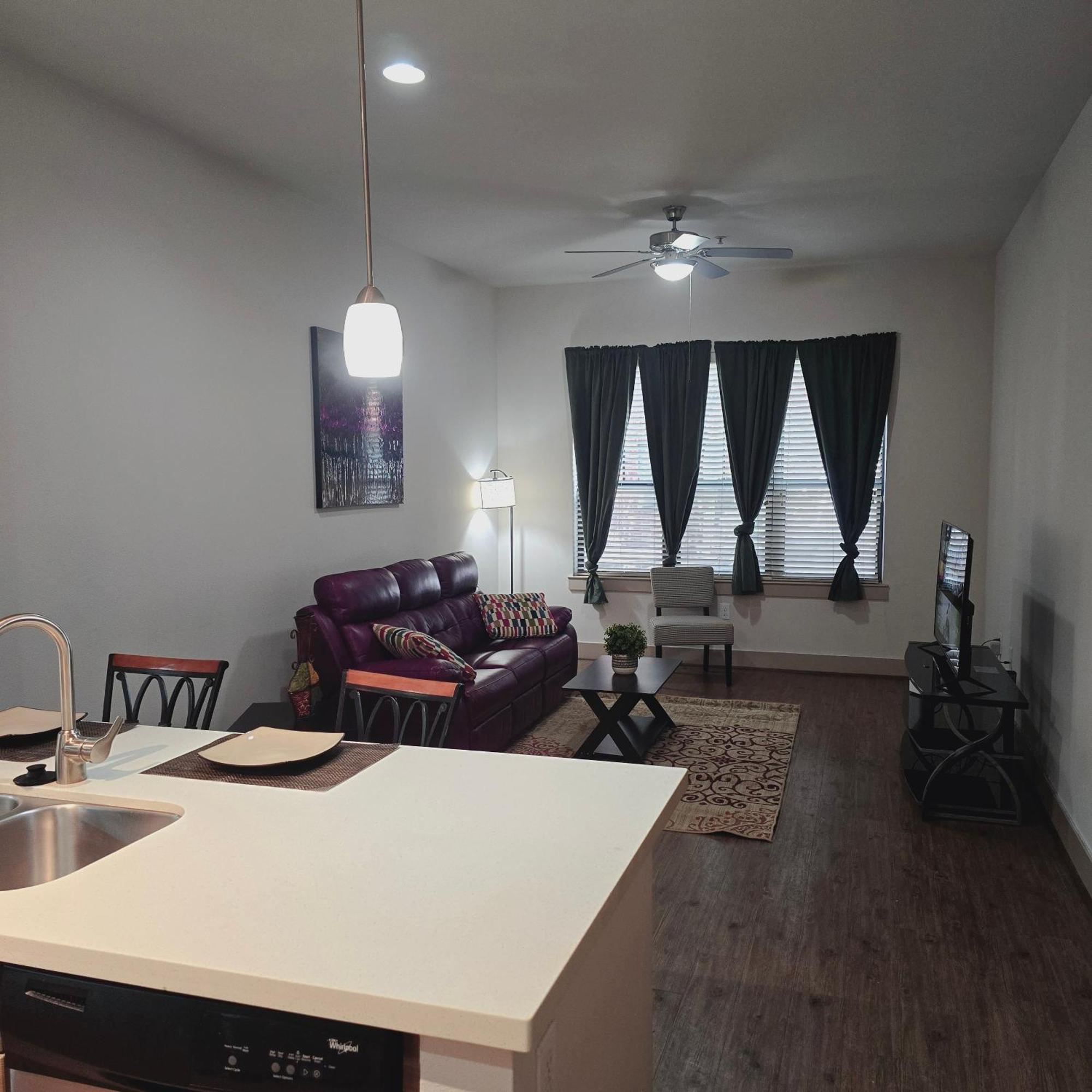 Midtown Downtown Breeze Apartamento Houston Exterior foto