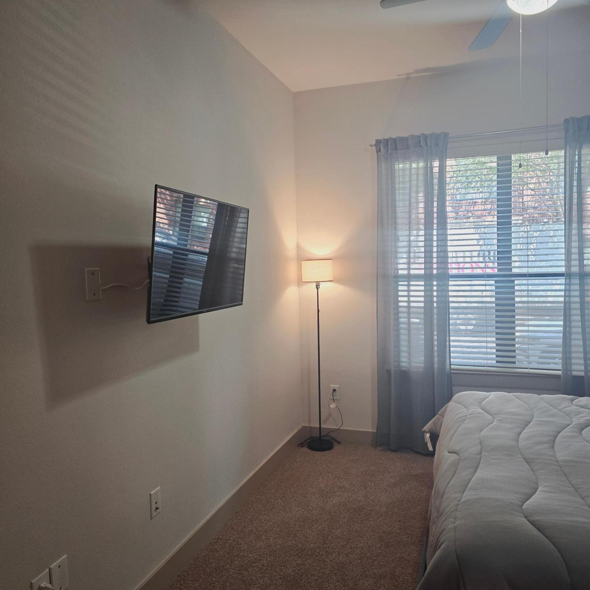 Midtown Downtown Breeze Apartamento Houston Exterior foto